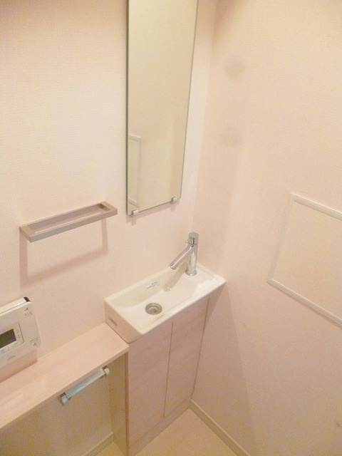 アトラス練馬のその他|★トイレ内の洗面台★