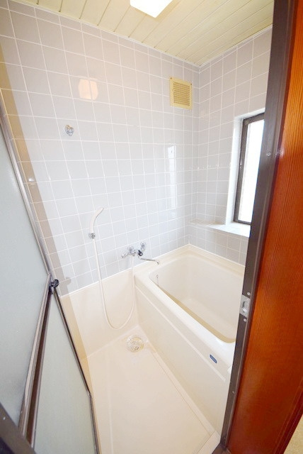 ＳＡＫＵＲＡ港南台の浴室