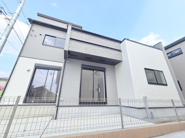 羽村市緑ヶ丘4丁目　全9棟の外観