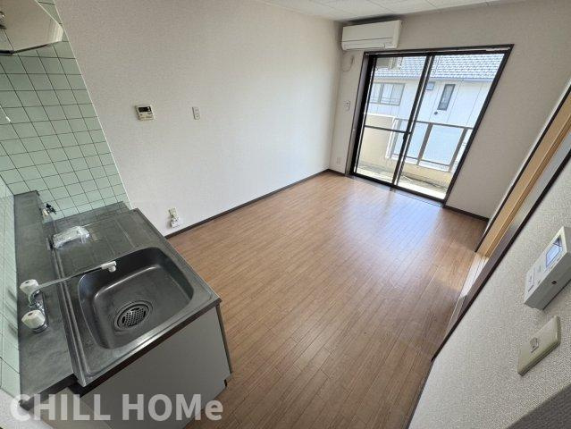 コンフォール石坂Dの居間・リビング|他社様掲載物件もまとめてご紹介、ご案内可能です(^^)/