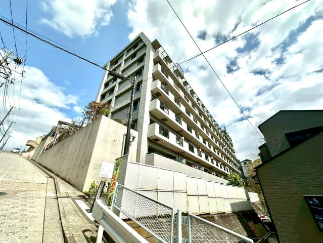 サンライズ片倉の外観