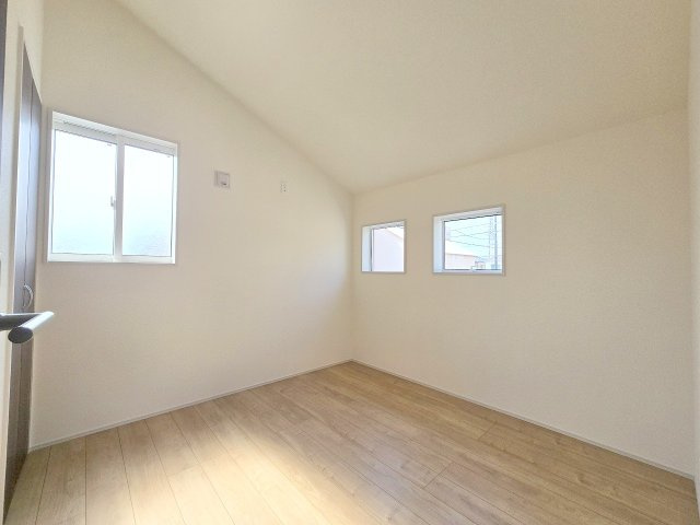 羽村市緑ヶ丘4丁目　新築戸建の洋室