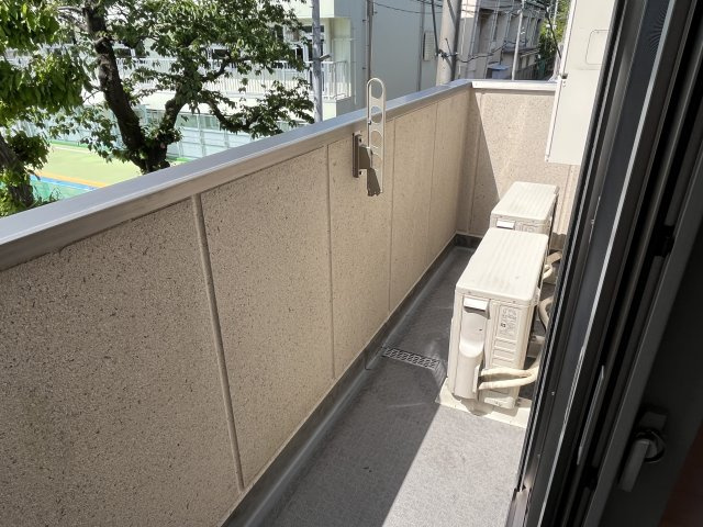 ガーデンケヤキのバルコニー