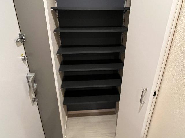 ガーデンケヤキの玄関|同建物別室参考写真