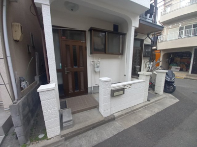 【エントランス】 | 東天川２丁目貸家