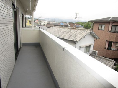【バルコニー】 | ファミール2号館