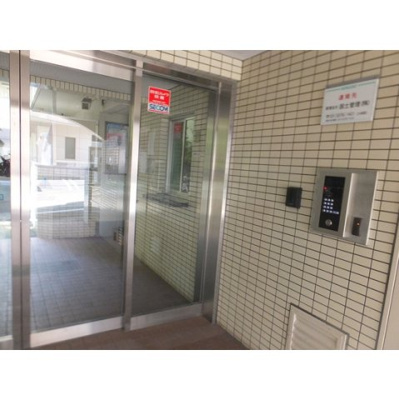 【エントランス】 | ビリジアン目白