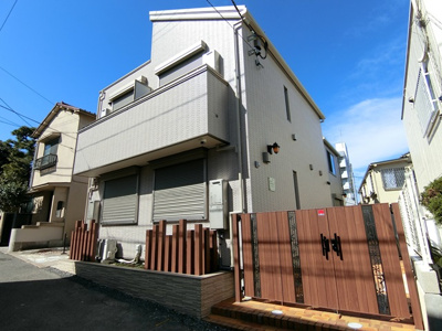 【外観】 | ラシーネ中目黒 | 目黒区上目黒に聳え立つ邸宅