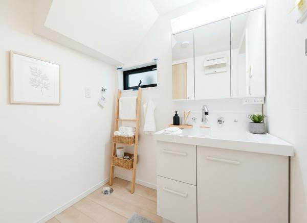 横浜市中区山元町３丁目の新築一戸建の前面道路含む現地写真|陽当りの良さ、住環境を現地にてご確認下さい！
周辺環境も合わせてご案内させて頂きます！