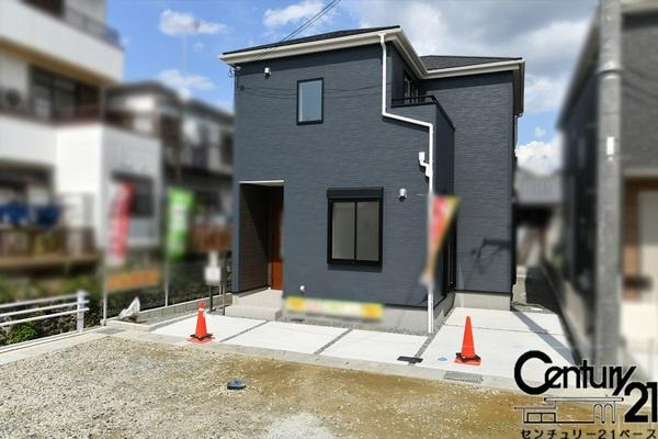 リーブルガーデン九条町 ５号棟 ／新築一戸建の外観|■≪同仕様写真≫■耐震等級３の地震に強安心の邸宅！雨で汚れを洗い流してくれるセルフクリーニング機能付き外壁！お気軽にお問い合わせください！■