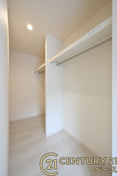 リーブルガーデン九条町 ７号棟 ／新築一戸建の内観：施工例|■フチなし＆トルネード洗浄でお掃除も楽らく！ウォシュレット付きです！■