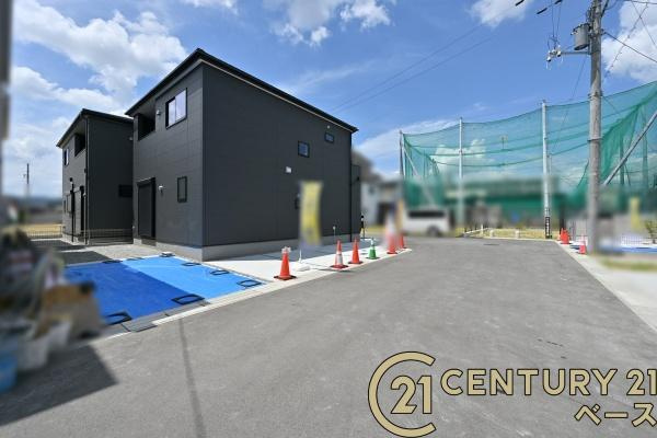 リーブルガーデン九条町 ７号棟 ／新築一戸建の前面道路含む現地写真|■現地撮影写真■前面道路：約６ｍと広々開放的・落ち着いた雰囲気の閑静な住宅地です！