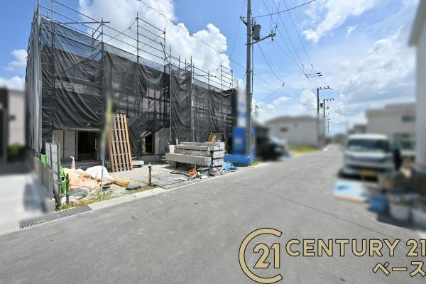リーブルガーデン九条町 ６号棟 ／新築一戸建の前面道路含む現地写真|■現地撮影写真■前面道路：約６ｍと広々開放的・落ち着いた雰囲気の閑静な住宅地です！