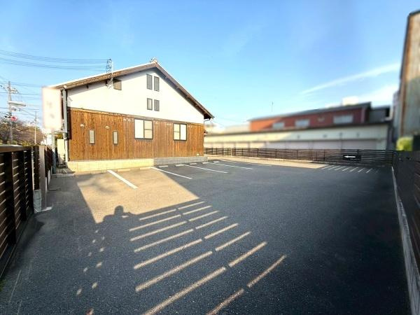 和歌山市坊主丁　店舗付き住宅
