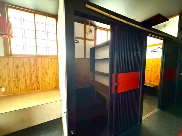 和歌山市坊主丁　店舗付き住宅