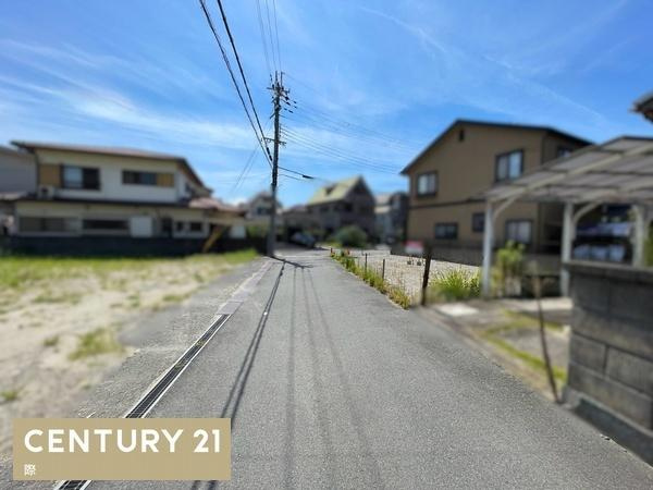 和歌山市西浜3丁目　土地の前面道路含む現地写真
