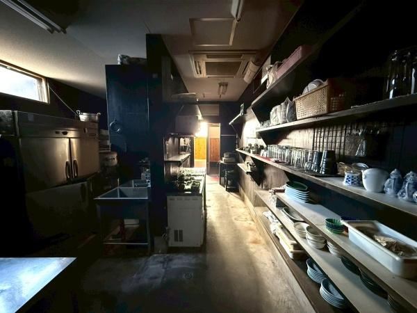 和歌山市坊主丁　店舗兼住宅