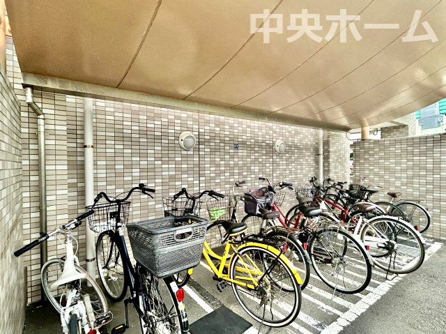 シティコート奥戸の駐輪場|【自転車置き場】最新の空き状況や費用などの詳細は担当スタッフまでお問い合わせください。
