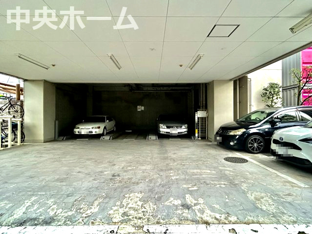 シティコート奥戸の駐車場|【敷地内駐車場】最新の空き状況や費用などの詳細は担当スタッフまでお問い合わせください。