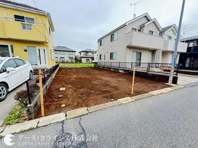 【外観】 | 柏市西原17期 | 新しい家が増えても、空の広さはそのまま。春には桜、夏には青空、秋にはやわらかな光。季節ごとに表情を変える街で、長く暮らせる安心を。