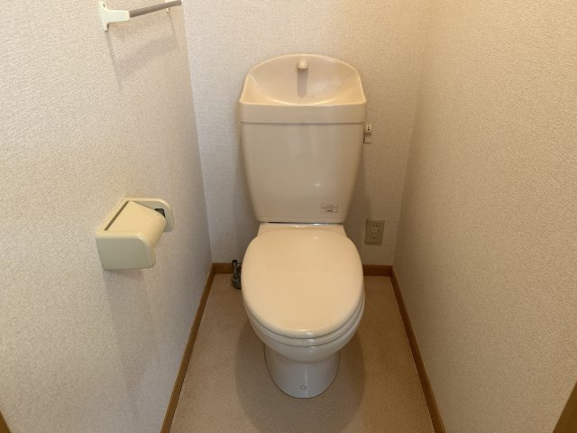 メゾン・レリアのトイレ