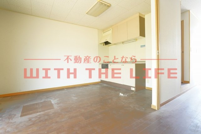 ソレアード【キャッシュバック対象物件】の居間・リビング|ゆったり過ごせるリビングです