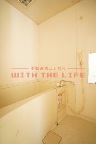 ソレアード【キャッシュバック対象物件】の浴室|日々の疲れを癒すお風呂付です
