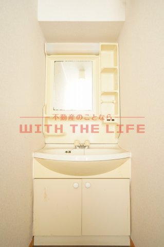 ソレアード【キャッシュバック対象物件】の独立洗面台|独立洗面台で身支度をすべて済ませてしまいましょう