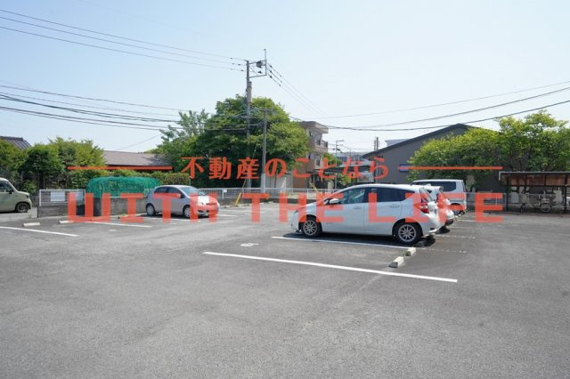 ソレアード【キャッシュバック対象物件】の駐車場|駐車場です