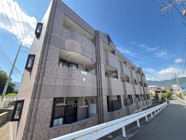 Riverside Courtの外観|外観写真（昼）