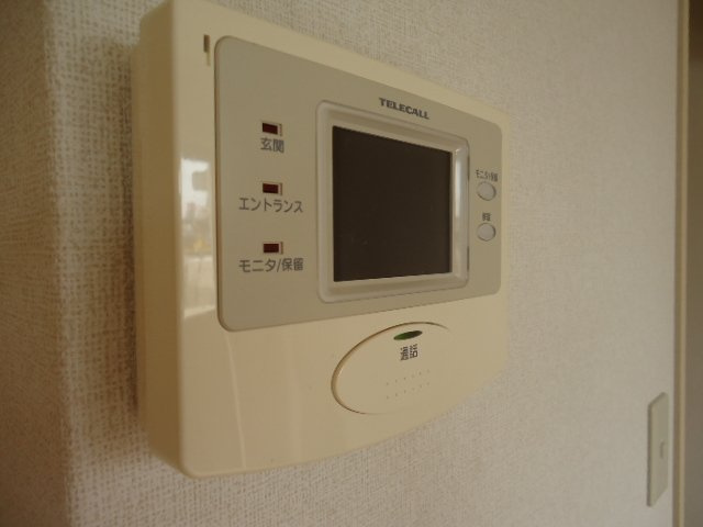 Village On Courtの内装|カメラ付インターホン