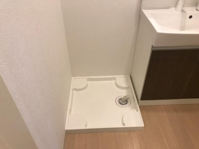 クレール比治山のその他|洗濯機置場