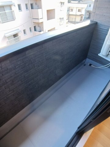 グレイスフルＴのバルコニー|バルコニーからの眺めを楽しみながら食事をしませんか