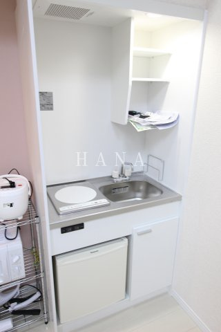 ロックガーデンズ三ッ沢のキッチン|同物件の参考写真です。