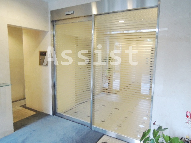 エルカスティージョムサシのエントランス