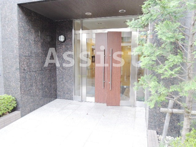 エルカスティージョムサシのエントランス