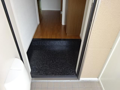 【玄関】 | ボヌールⅡ | 玄関