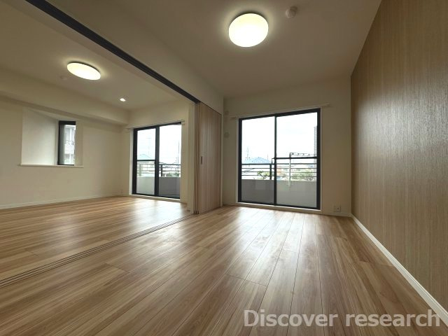 グランヴェール国分寺壱番館の洋室