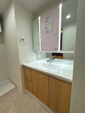 グランヴェール国分寺壱番館の独立洗面台