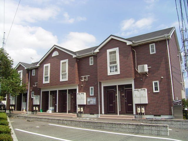 クレストール松金