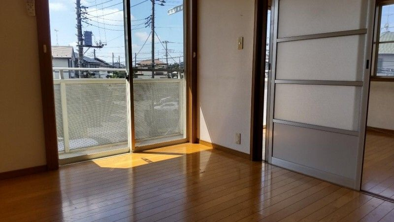 ヴェルドミール逆井 のバルコニー