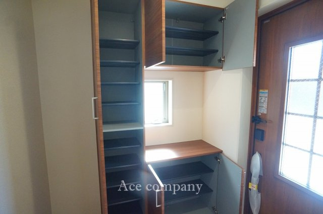 【収納】 | 八尾市小畑町2丁目　【2号棟/全4棟】 | 【シューズボックス内】