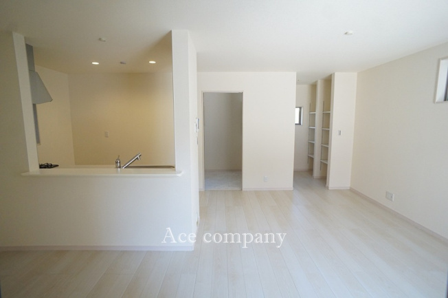 【居間・リビング】 | 八尾市小畑町2丁目　【1号棟/全4棟】 | 【LDK：16.25帖】