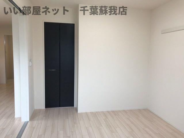 コスモスの寝室|使い勝手のいい寝室です