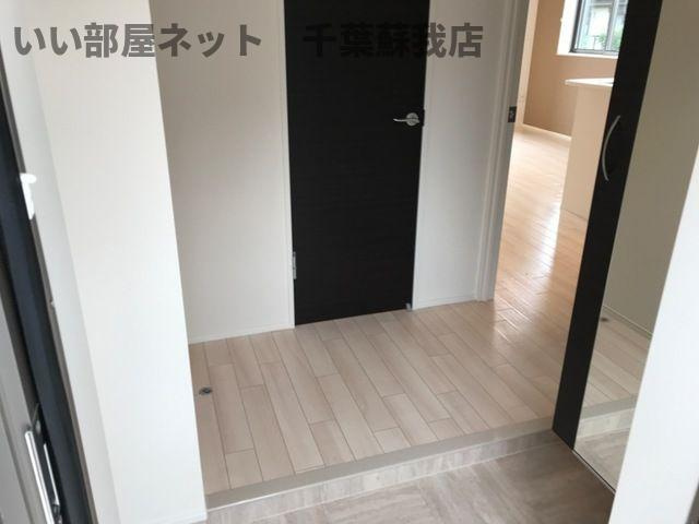 コスモスのロビー|ゆとりのあるロビーです