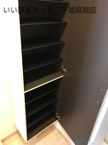 コスモスの収納|便利な収納スペースです