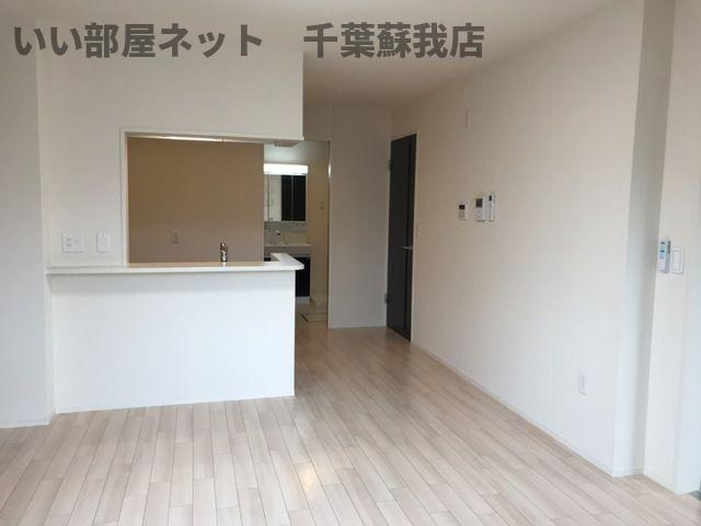 コスモスの居間・リビング|居間です