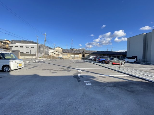 アクール栄町第２駐車場の駐車場