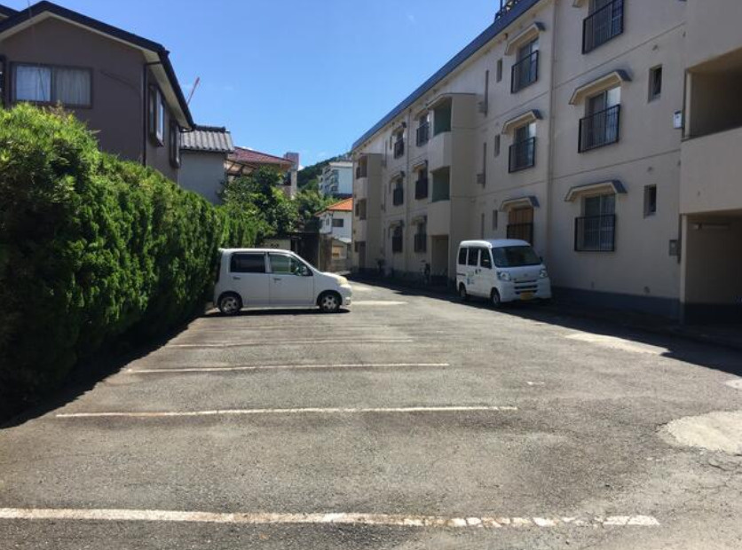 静岡県伊豆の国市1棟投資用マンション「満室想定21.61％」の外観