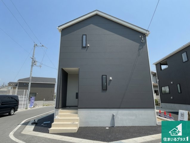 ★1(土)2(日)現地見学可能！★大津市雄琴　第26期　新築一戸建ての外観|安心の10年保証！外観を美しく保ち、雨水で汚れを落とします！気になることがありましたら、お気軽にお問い合わせください！